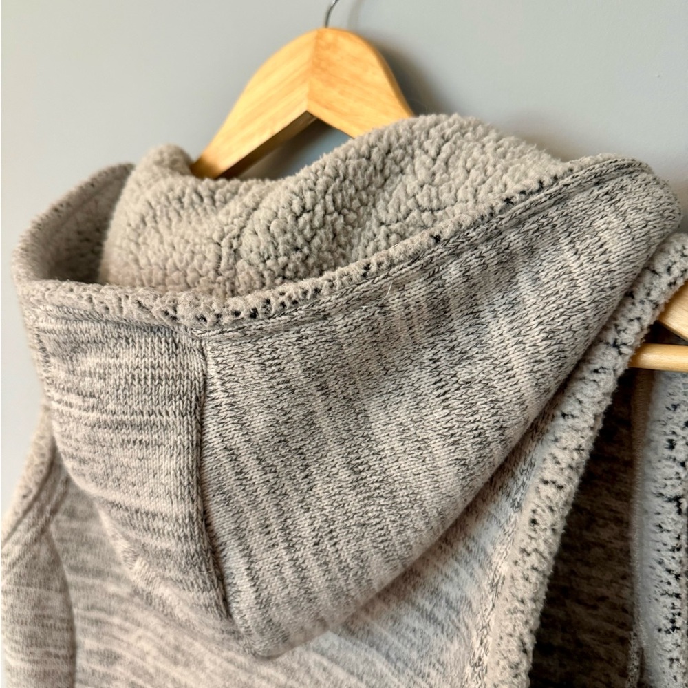 Kuhl Alaska Women’s Cozy Sleeveless Zip-Up Hooded Vest w/ Pockets - Heather Gray - Picture 9 of 12